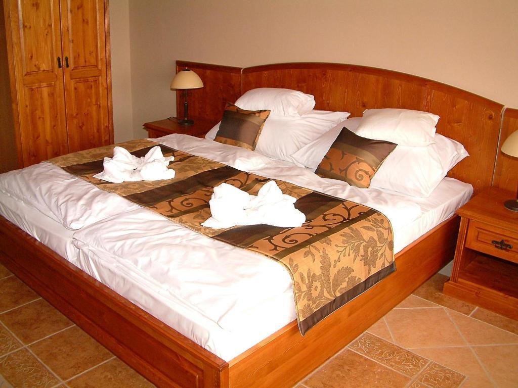 Egri Korona Borház és Wellness Hotel Demjén Zimmer foto